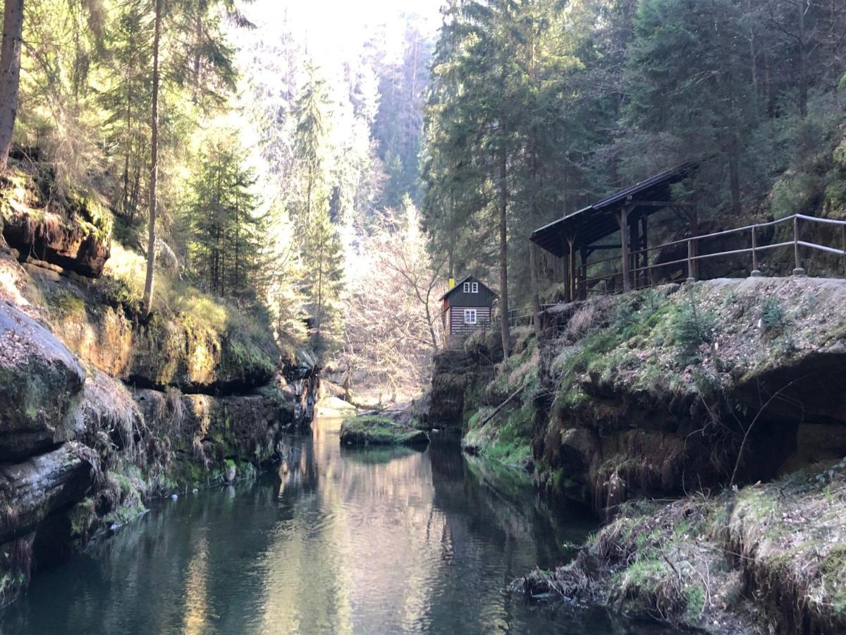 Pension Soutesky Hrensko Bagian luar foto