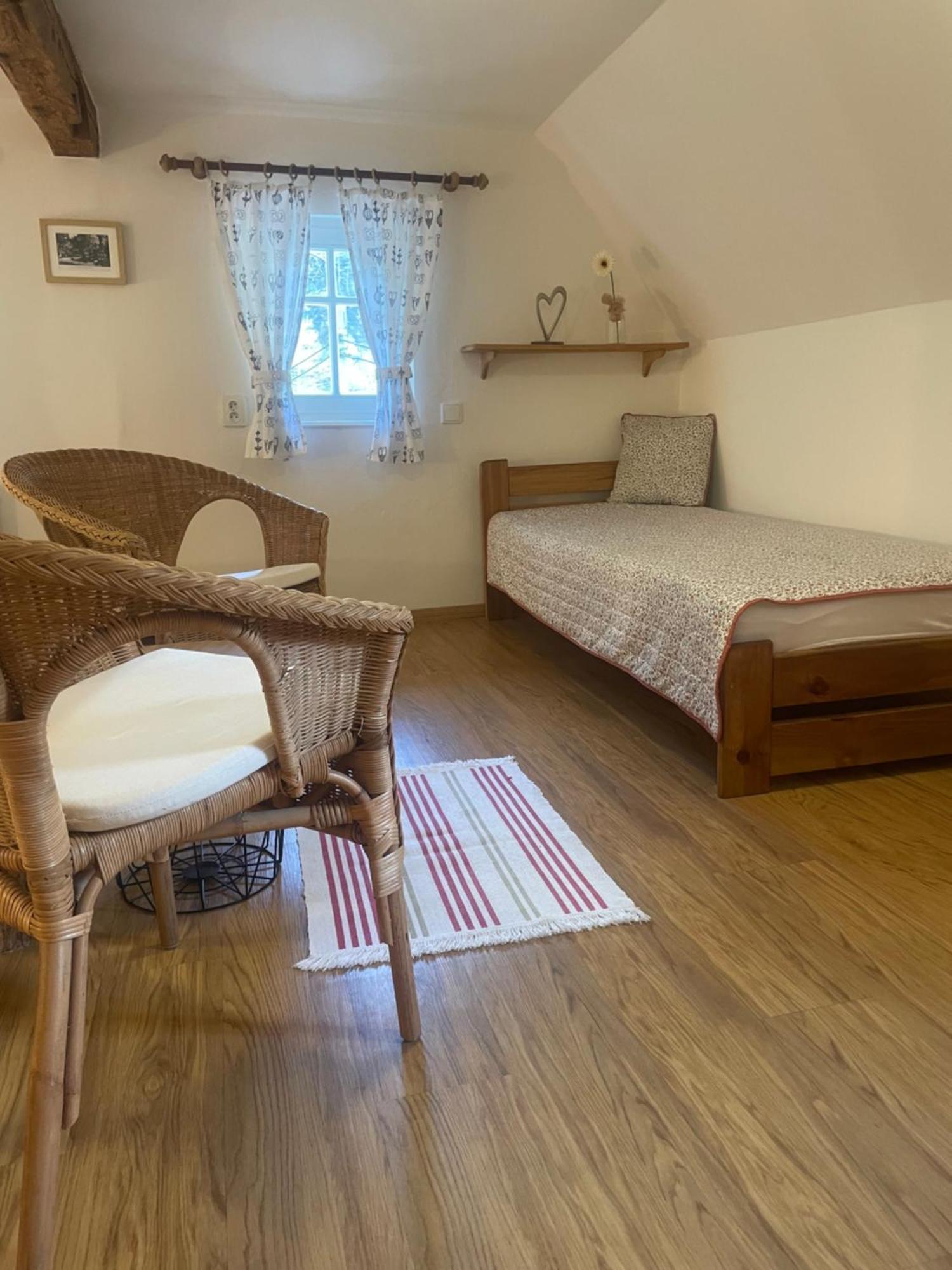 Pension Soutesky Hrensko Bagian luar foto